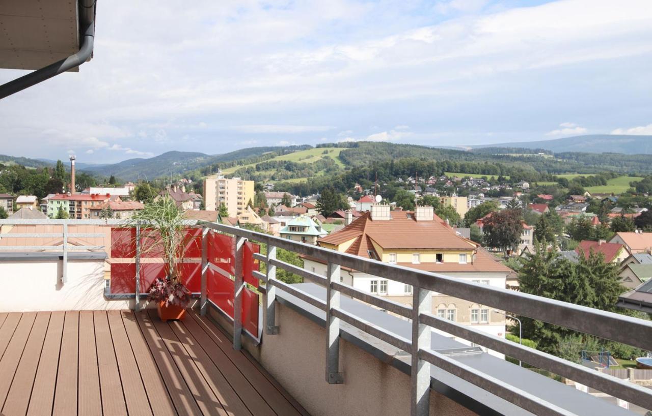 Mountain Apartment Vrchlabi Ngoại thất bức ảnh
